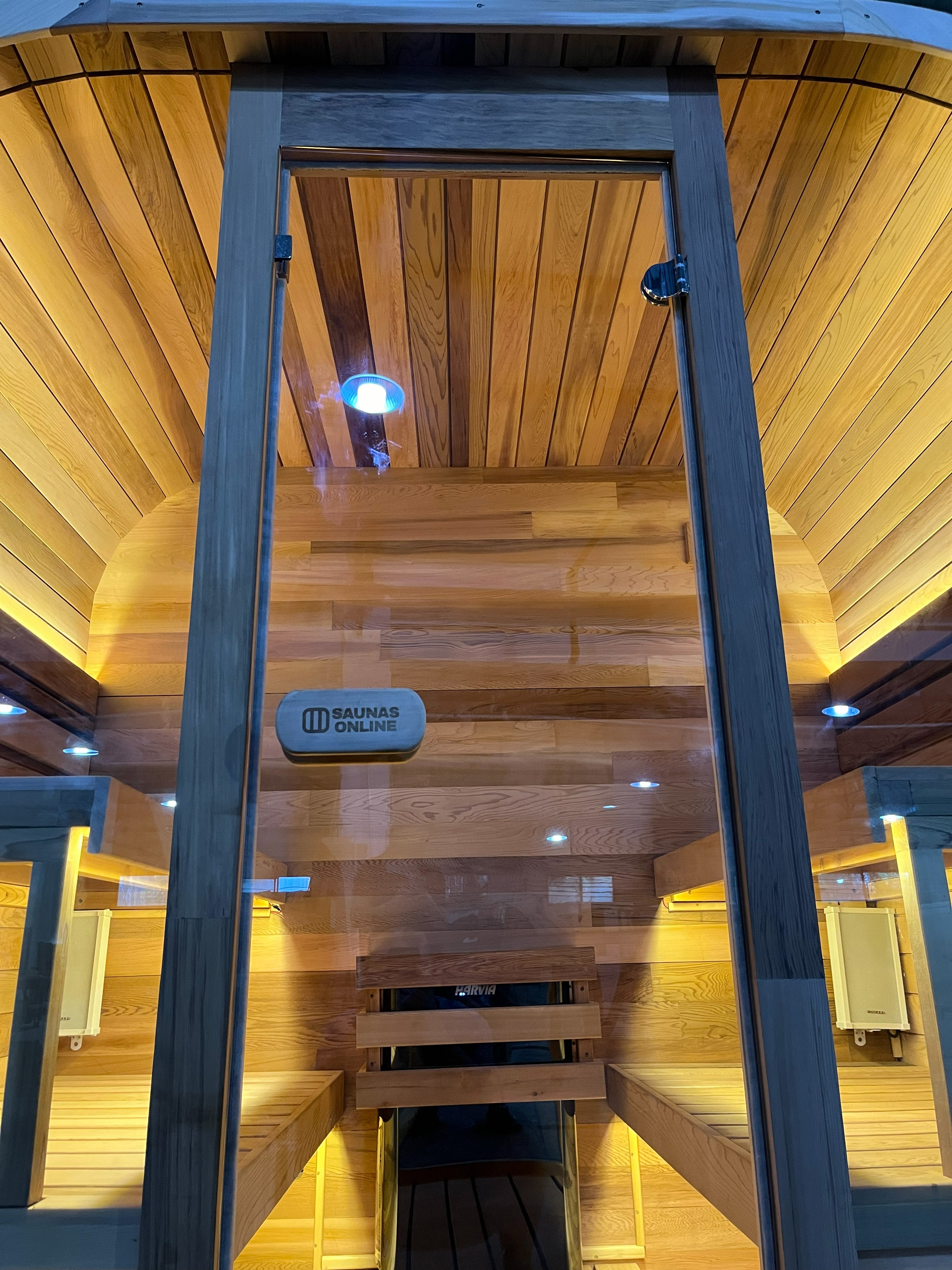 Sauna door opening direction example