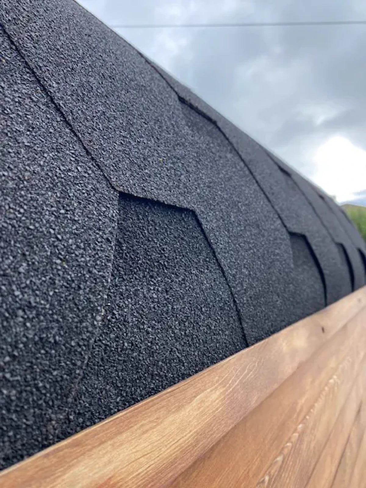 Weather-protected sauna roof